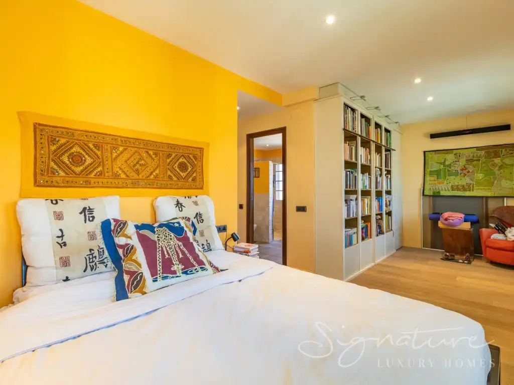 Habitación de Ático en venta en Sant Cugat del Vallès con Aire acondicionado