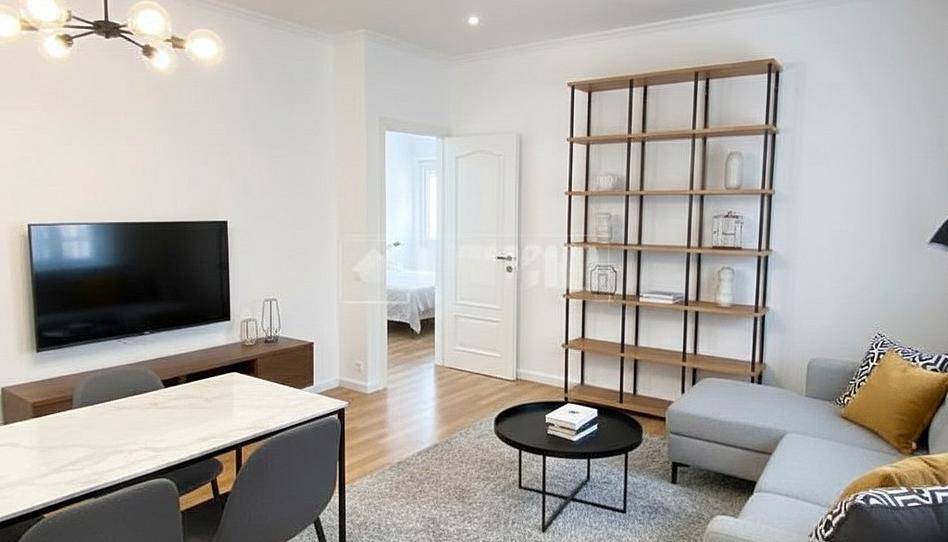 Photo 1 of Flat for sale in El Turó de la Peira, Barcelona