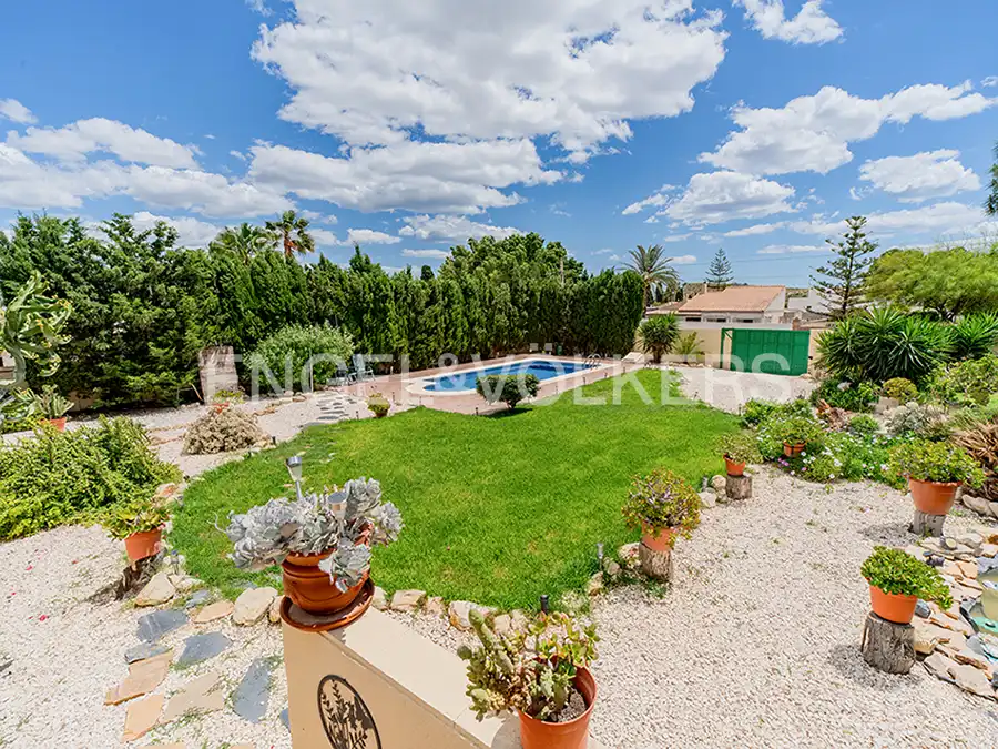 Jardín de Casa o chalet en venta en Mutxamel con Calefacción y Piscina