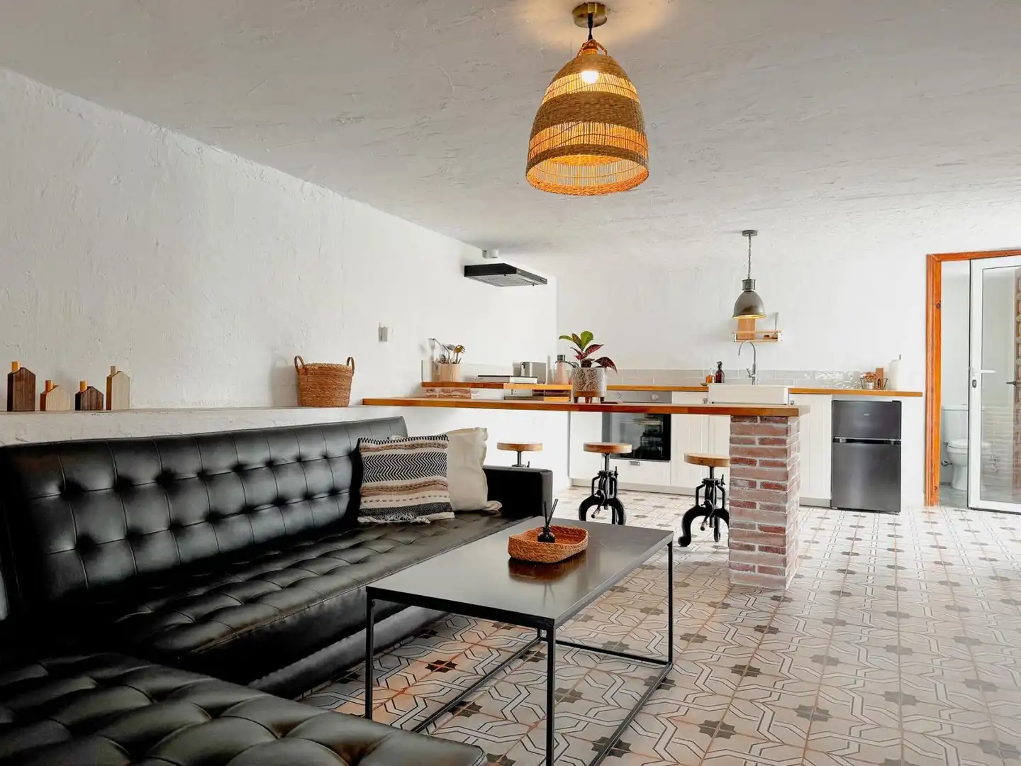Cocina de Casa o chalet en venta en Nerja con Aire acondicionado, Jardín privado y Terraza
