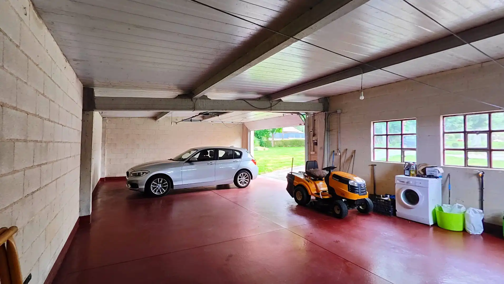 Parking de Casa o chalet en venta en Oroso con Calefacción, Jardín privado y Amueblado