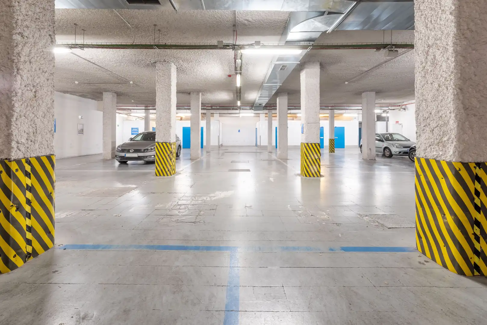 Parkplatz von Lagerraum zur Miete in Madrid mit Alarm