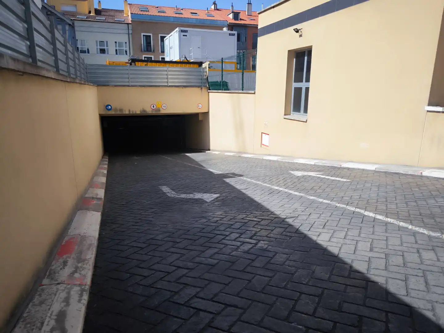 Parkplatz von Garage zum Verkauf in Valladolid