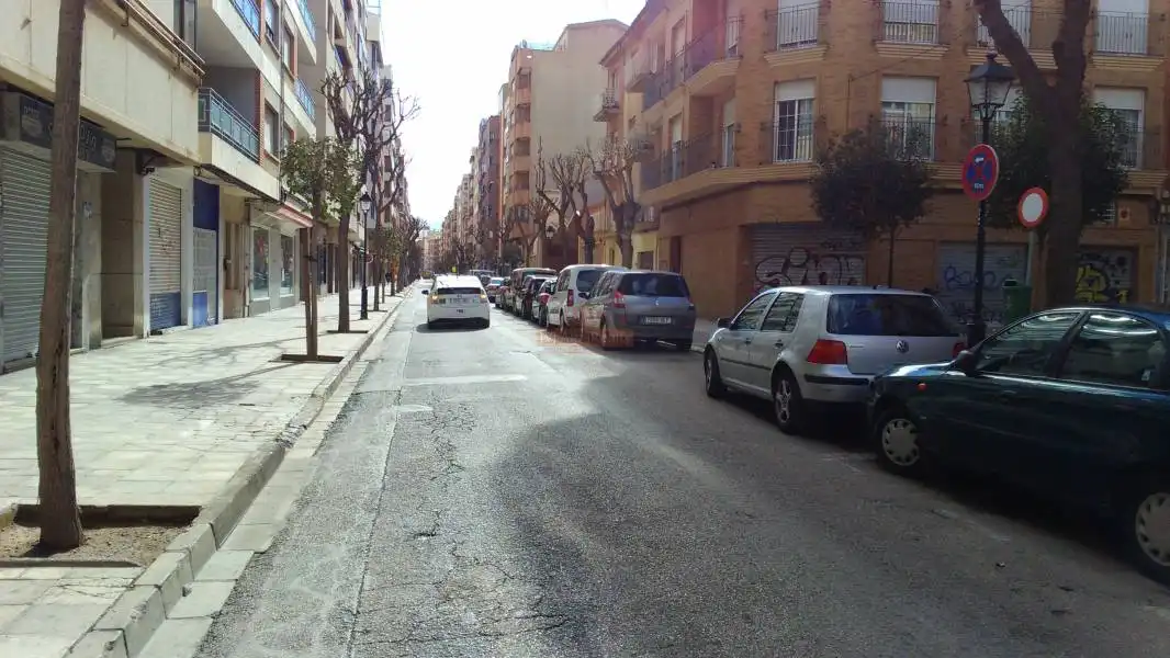 Locale commerciale in affitto a Ensanche - Franciscanos, imagen 16