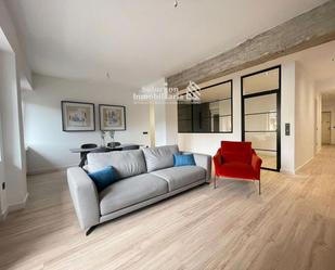 Living room of Flat for sale in Salamanca Capital  with Heating, Terrace and Furnished