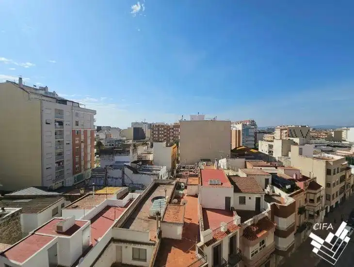 Exterior view of Flat for sale in Casco Urbano