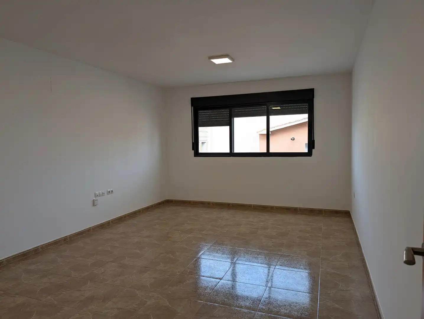 Piso en venta en Moncofa con Horno, Lavadora y Balcón