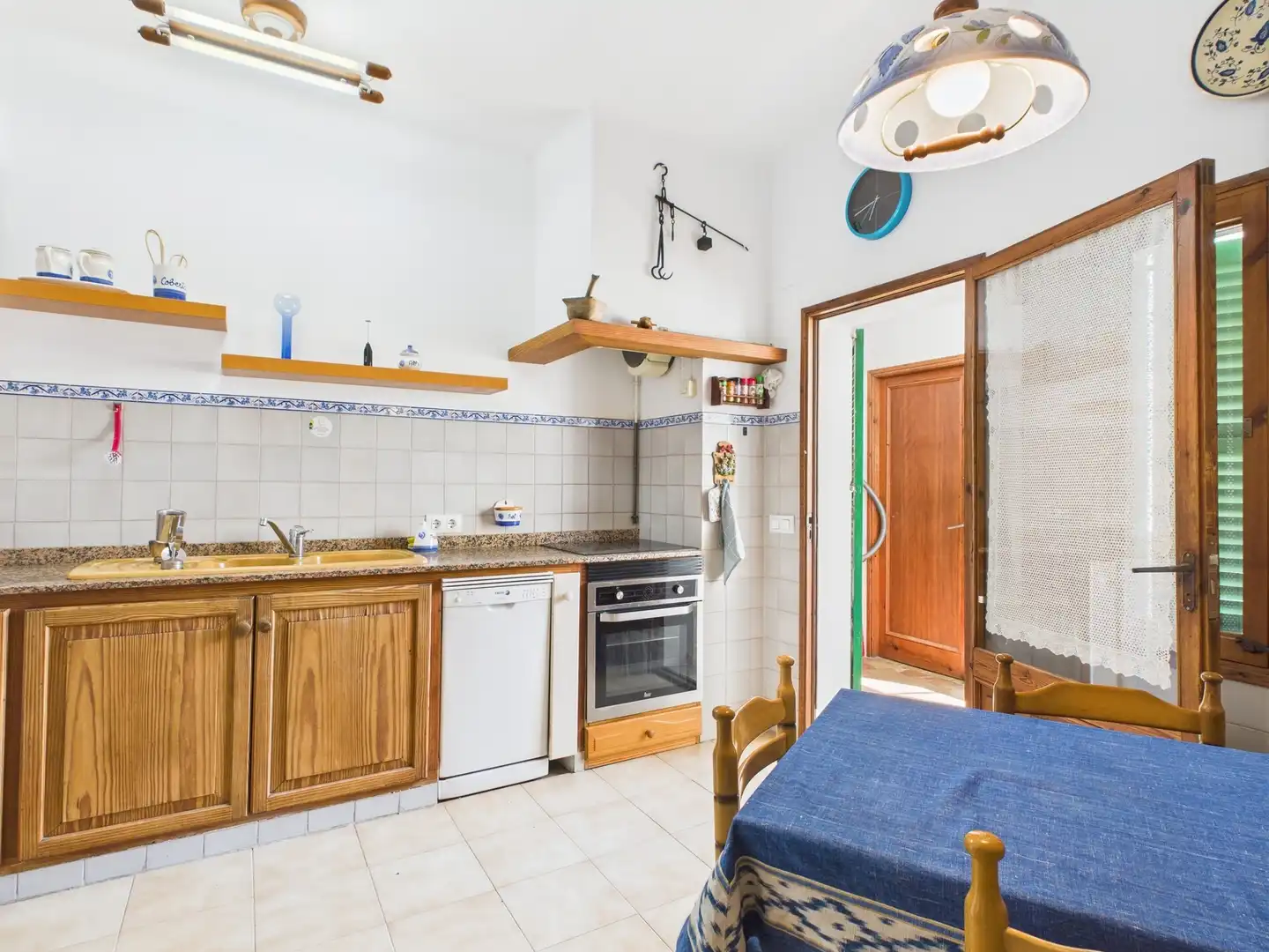 Piso de alquiler en Cort