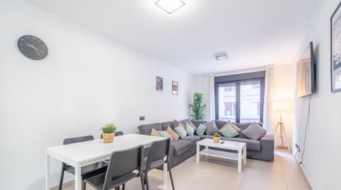 Foto 2 von Wohnung zur Miete in C. Albareda, Santa Catalina - Canteras, Las Palmas de Gran Canaria