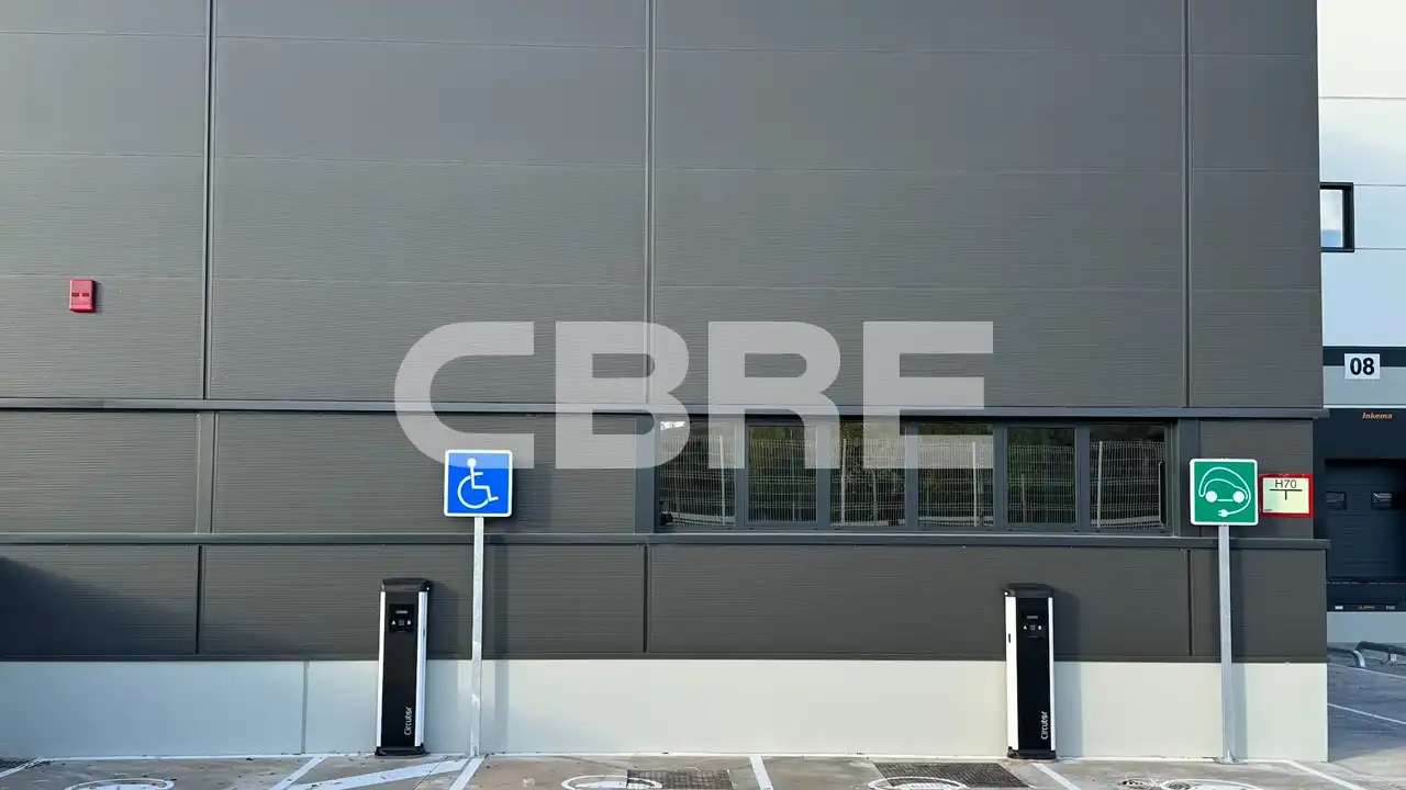 Nau industrial de lloguer a Calle Isla de Guam 60, imagen 25