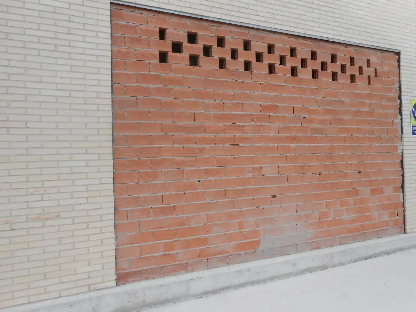 Gewerbefläche zur Miete in Calle Bardenas Reales 24, imagen 7