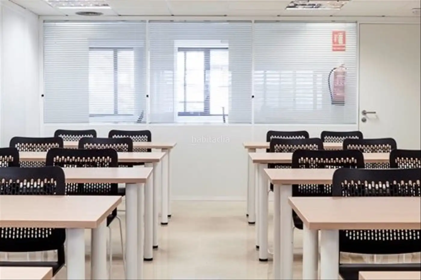 Office space with lift to rent in Carrer de Guillem de Castro 9, imagen 5