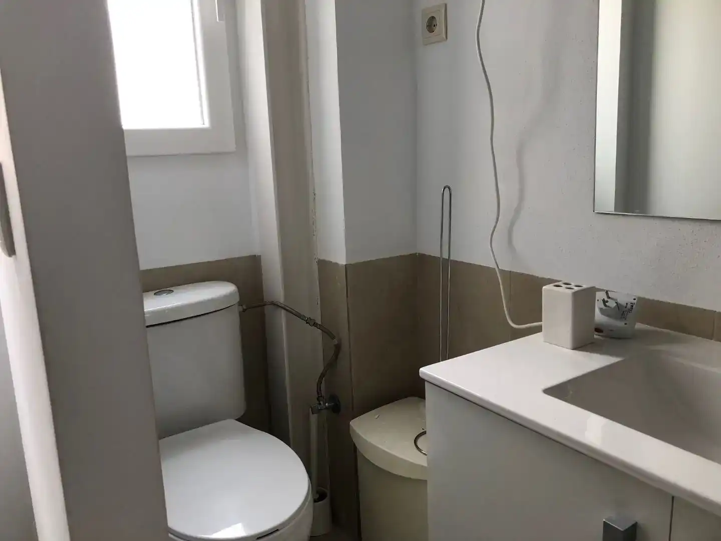 Baño de Casa adosada en venta en Motril con Amueblado, Horno y Lavadora