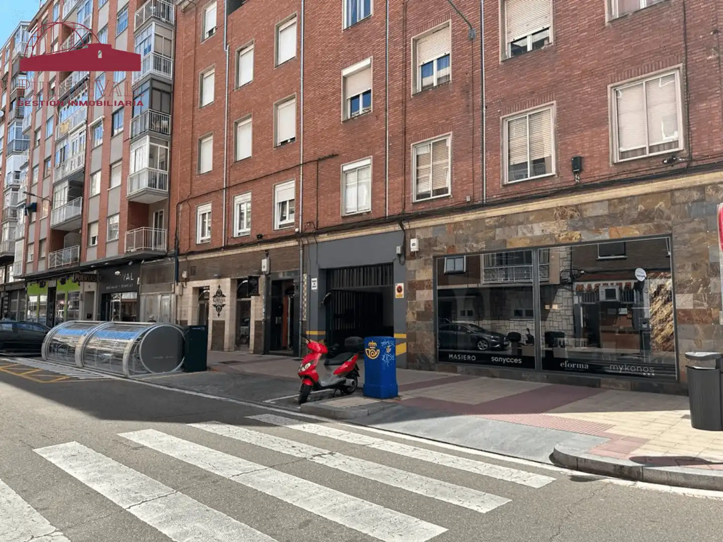 Vista exterior de Garatge en venda en Valladolid