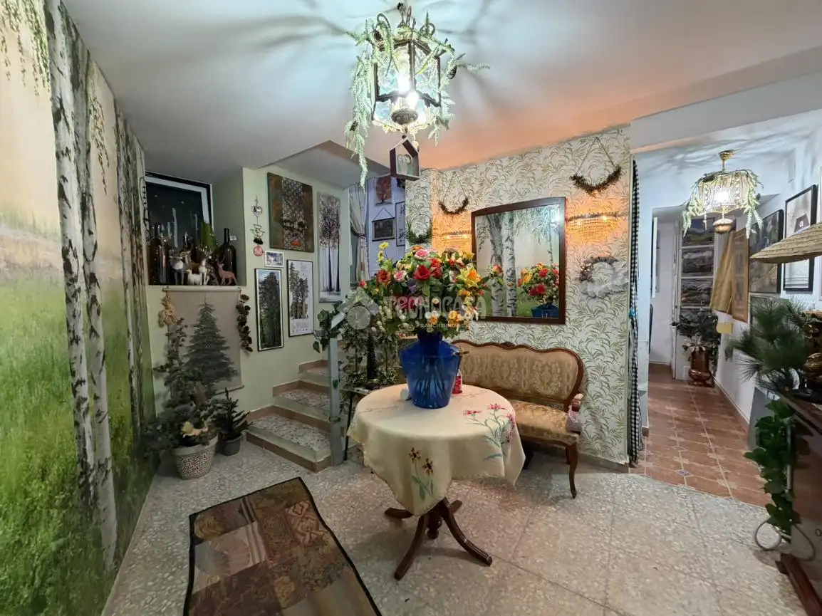 Casa adosada en venta en Ainzón, Zaragoza