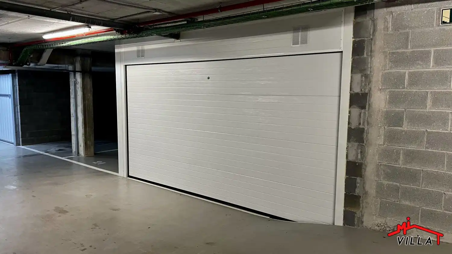 Parking de Casa adosada en venta en Ampuero con Calefacción, Terraza y Trastero