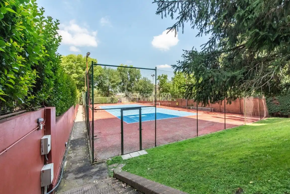 Jardí de Pis de lloguer en Madrid amb Aire condicionat, Calefacció i Terrassa