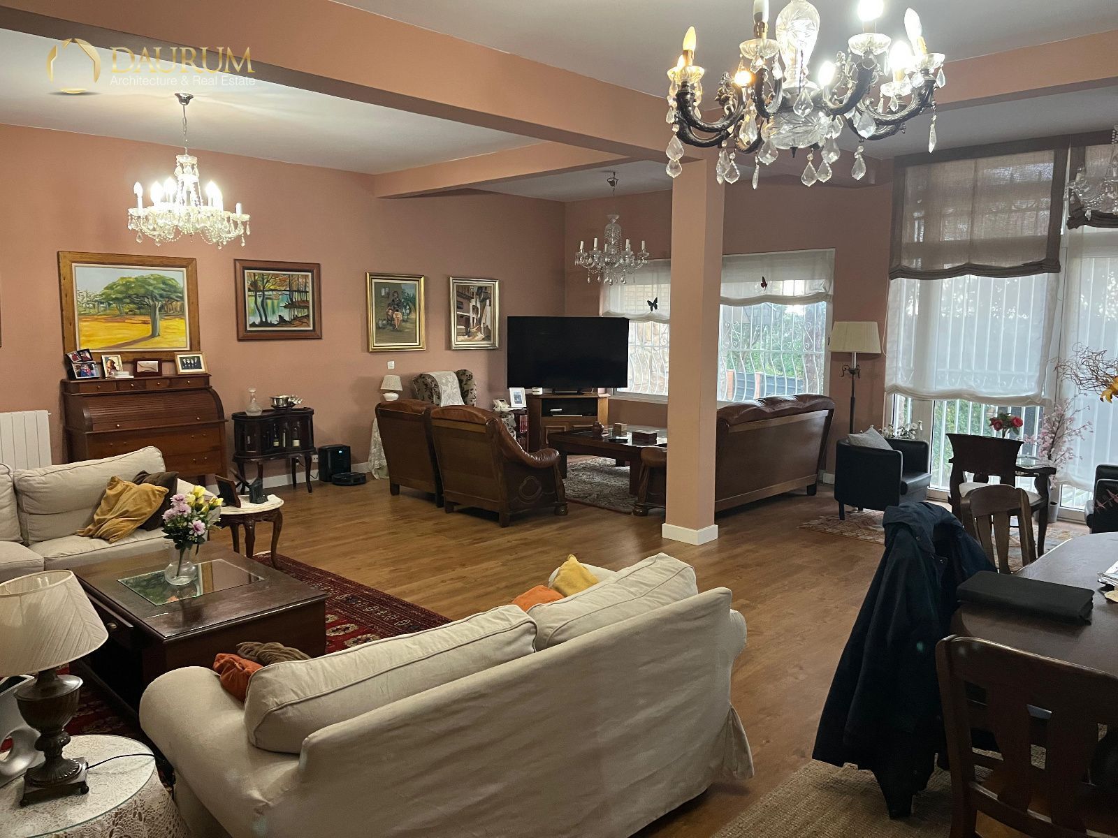 Sala de estar de Casa adosada en venta en Las Rozas de Madrid con Calefacción, Jardín privado y Terraza