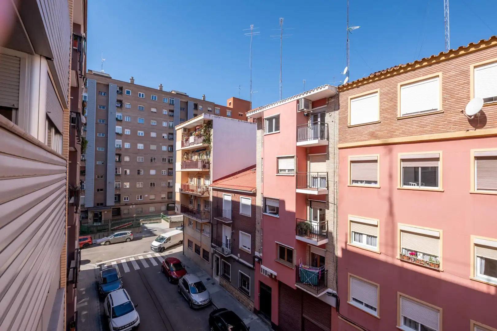 Vista exterior de Pis en venda en Zaragoza amb Aire condicionat, Calefacció i Parquet