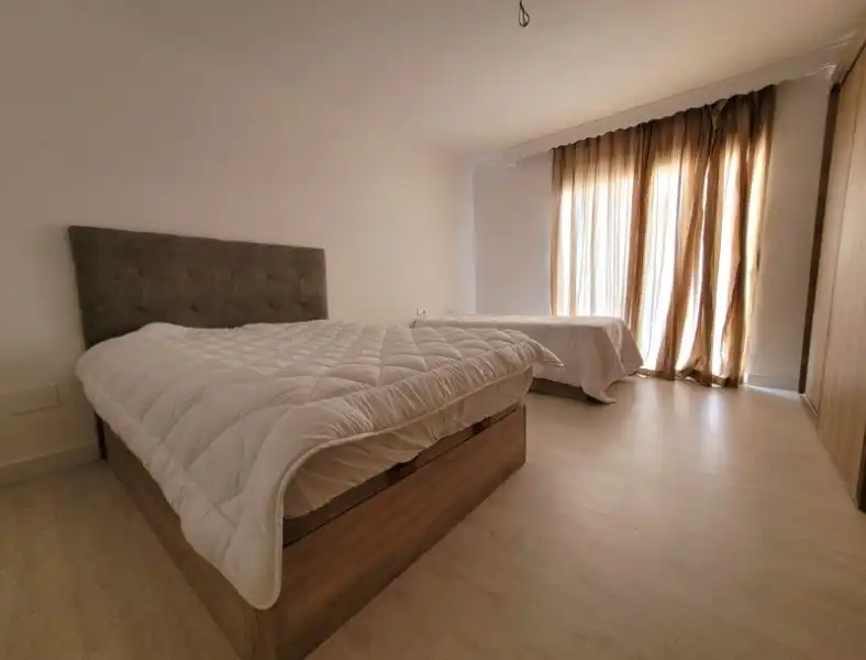 Habitación de Piso en venta en Marbella con Aire acondicionado, Calefacción y Terraza
