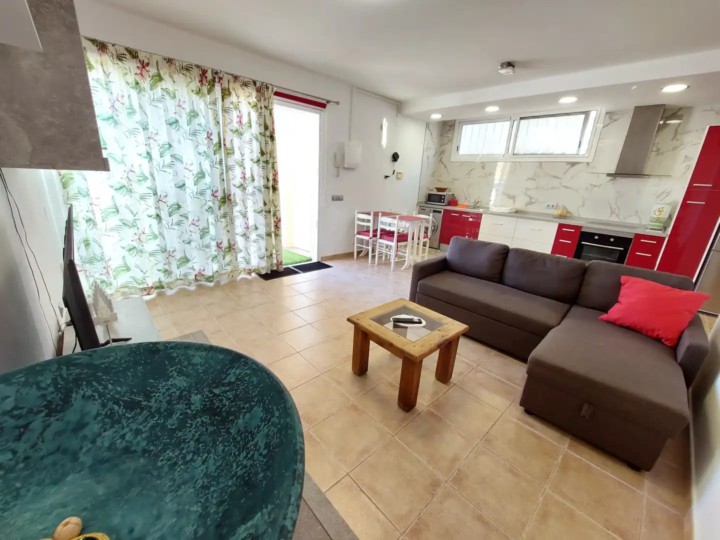 Living room of Apartments for rent in Las Palmas de Gran Canaria  with Private garden, Terrace and Furnished