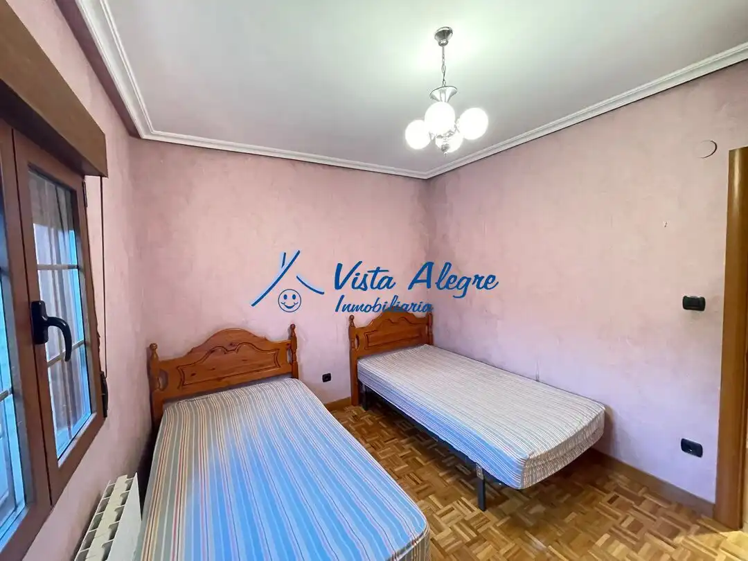 Habitación de Casa o chalet en venta en San Vicente de la Sonsierra con Calefacción, Jardín privado y Terraza