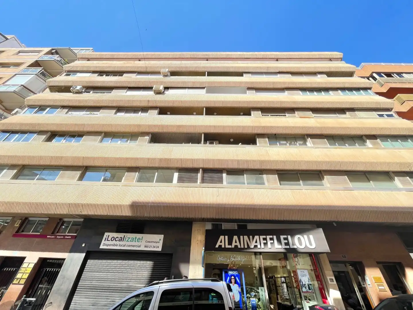 Außenansicht von Büro zur Miete in Alicante / Alacant mit Klimaanlage