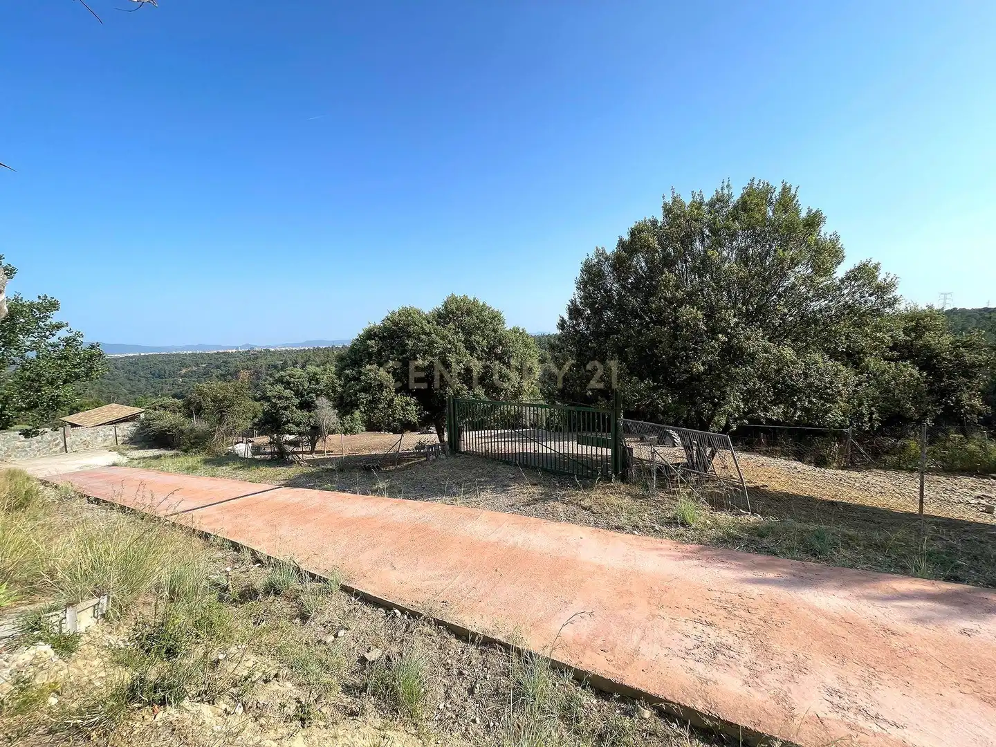 Houses for sale in Terrassa  with Air Conditioner, Private garden and Storage room