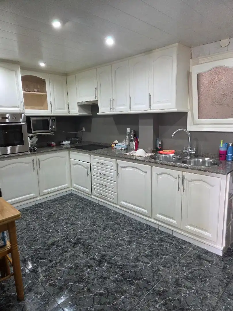 Cocina de Piso en venta en Terrassa con Aire acondicionado, Calefacción y Horno