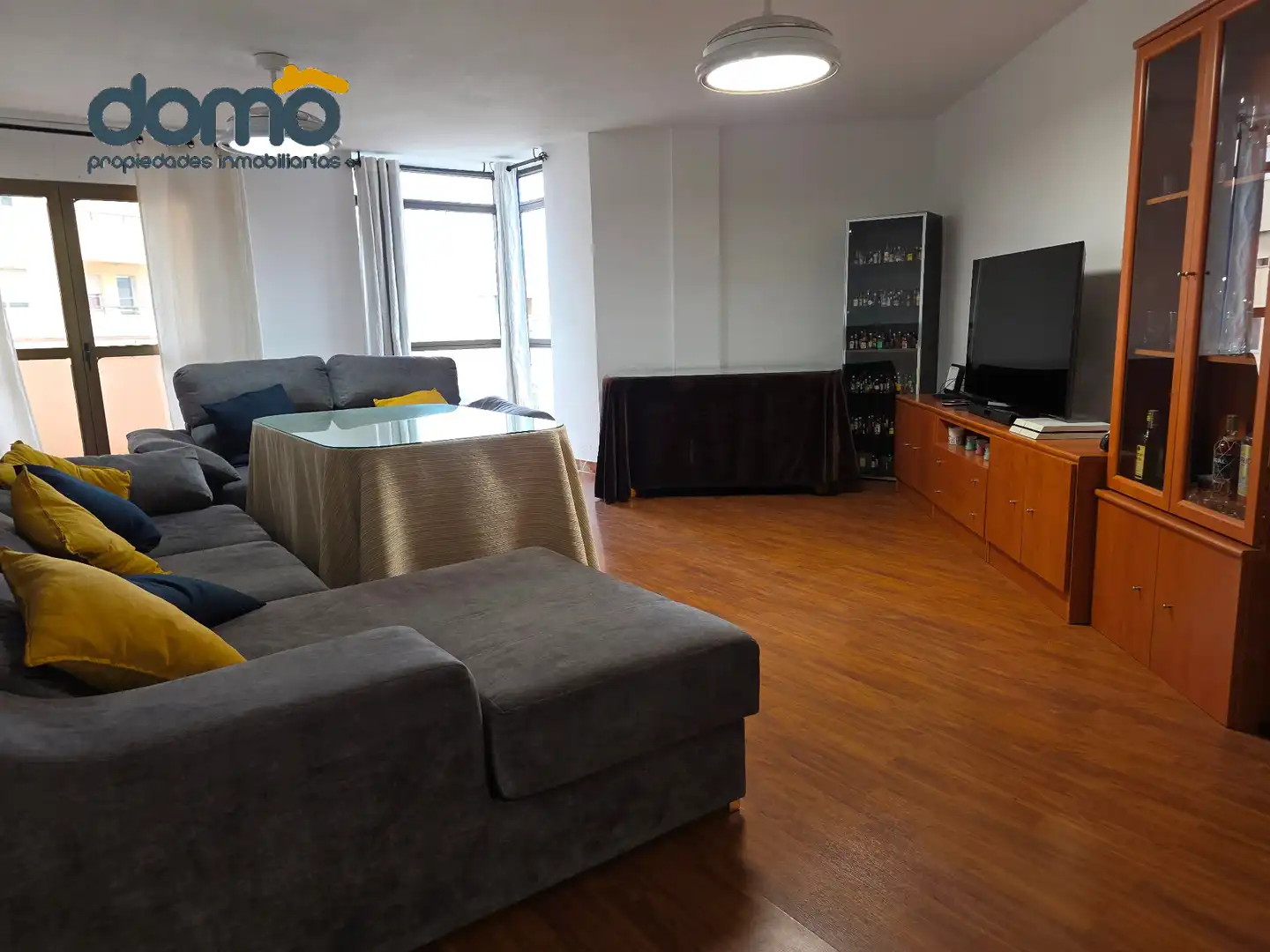 Living room of Flat for sale in El Ejido  with Air Conditioner, Parquet flooring and Terrace