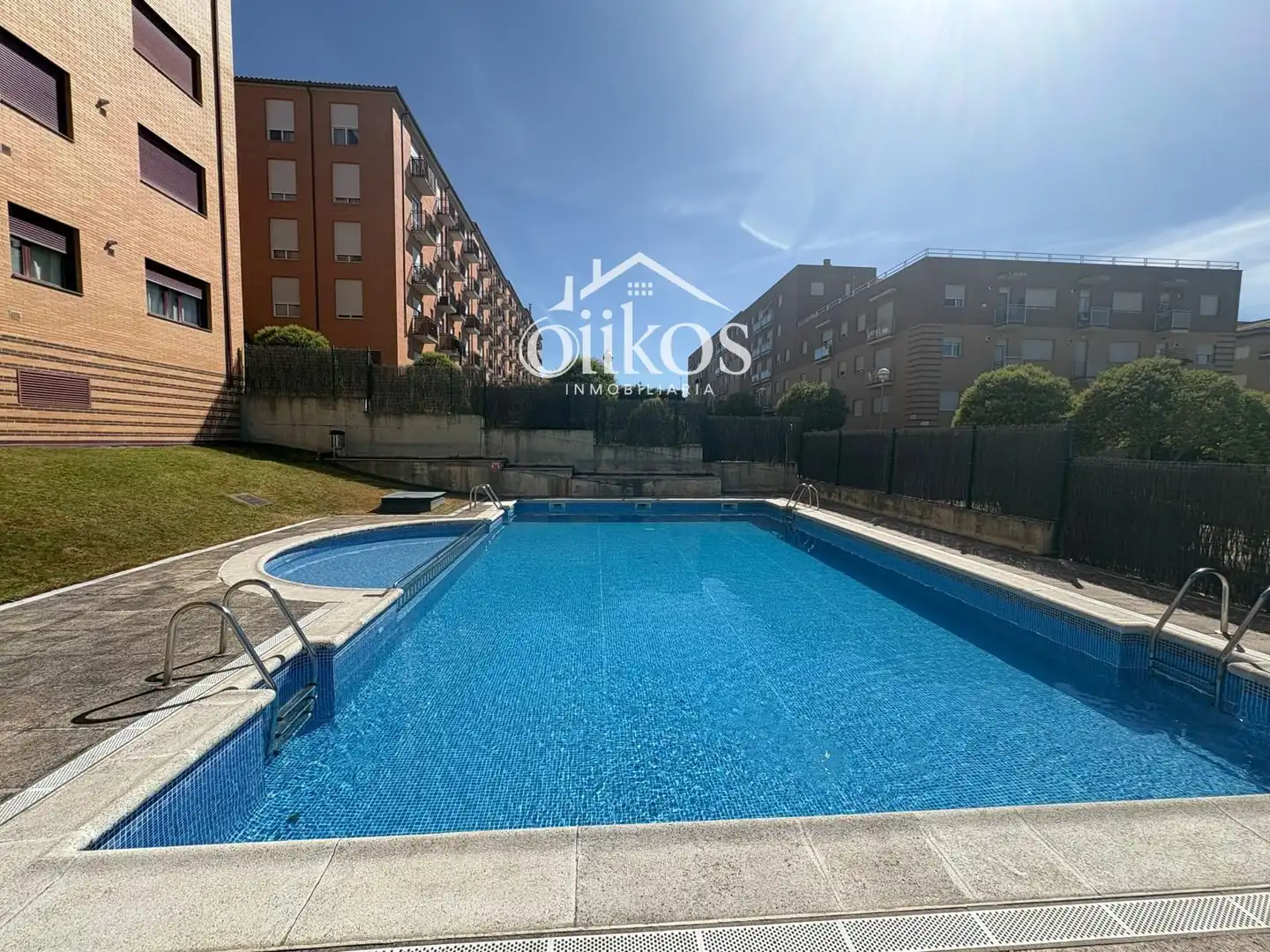 Piscina de Piso en venta en Salamanca con Calefacción, Parquet y Piscina