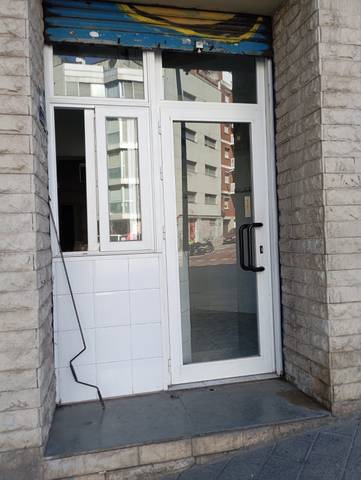 Local comercial en Alquiler en Avinguda de la Mare de Déu de Montserrat, 230 en El Guinardó