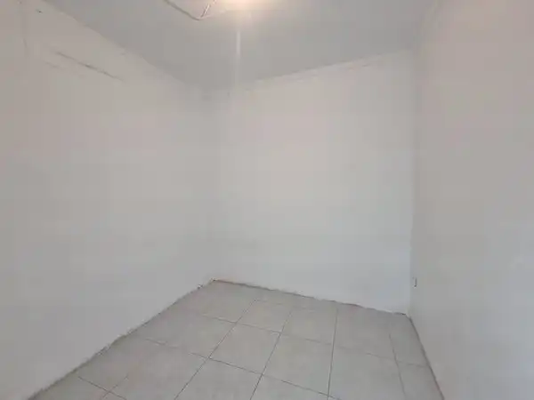 Piso en venta en Carrer Bòbiles, imagen 2