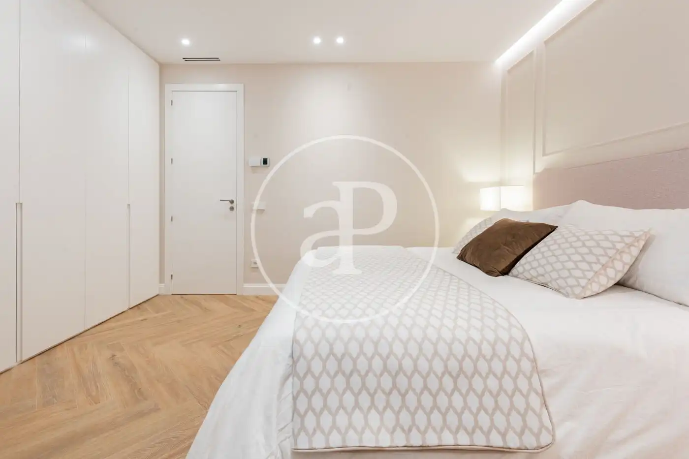Schlafzimmer von Wohnung zum Verkauf in Madrid mit Klimaanlage, Heizung und Abstellraum