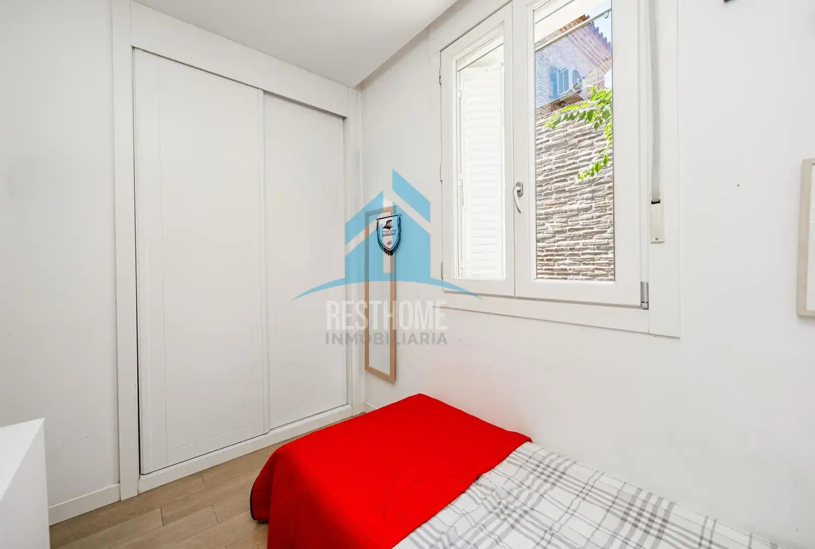 Habitación de Casa o chalet en venta en Madrid con Calefacción, Jardín privado y Parquet