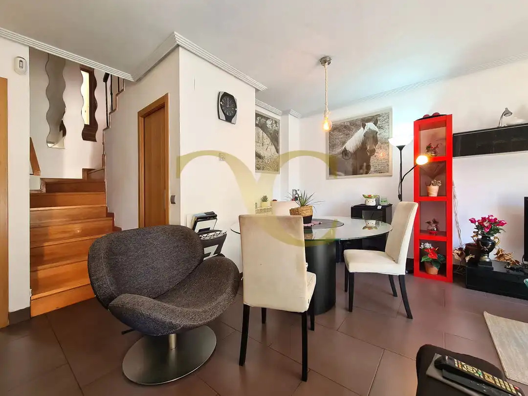 Comedor de Casa adosada en venta en Gijón  con Calefacción, Jardín privado y Terraza