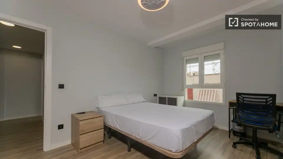 Appartamento con terrazza in affitto a Algirós, imagen 13