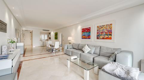 Foto 4 de Ático de alquiler en Puerto Banús, Marbella