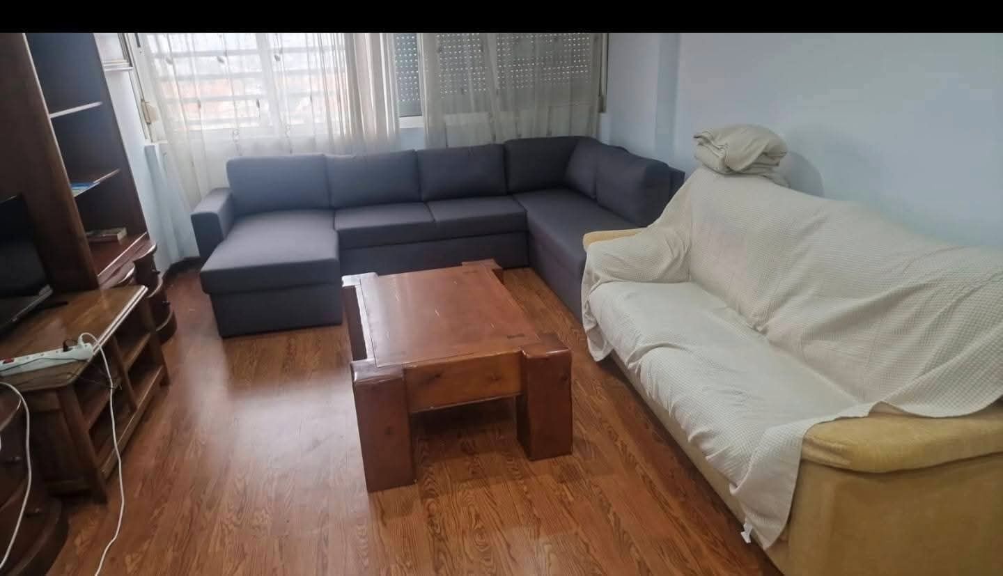 Sala d'estar de Pis en venda en  Melilla Capital amb Parquet, Moblat i Forn