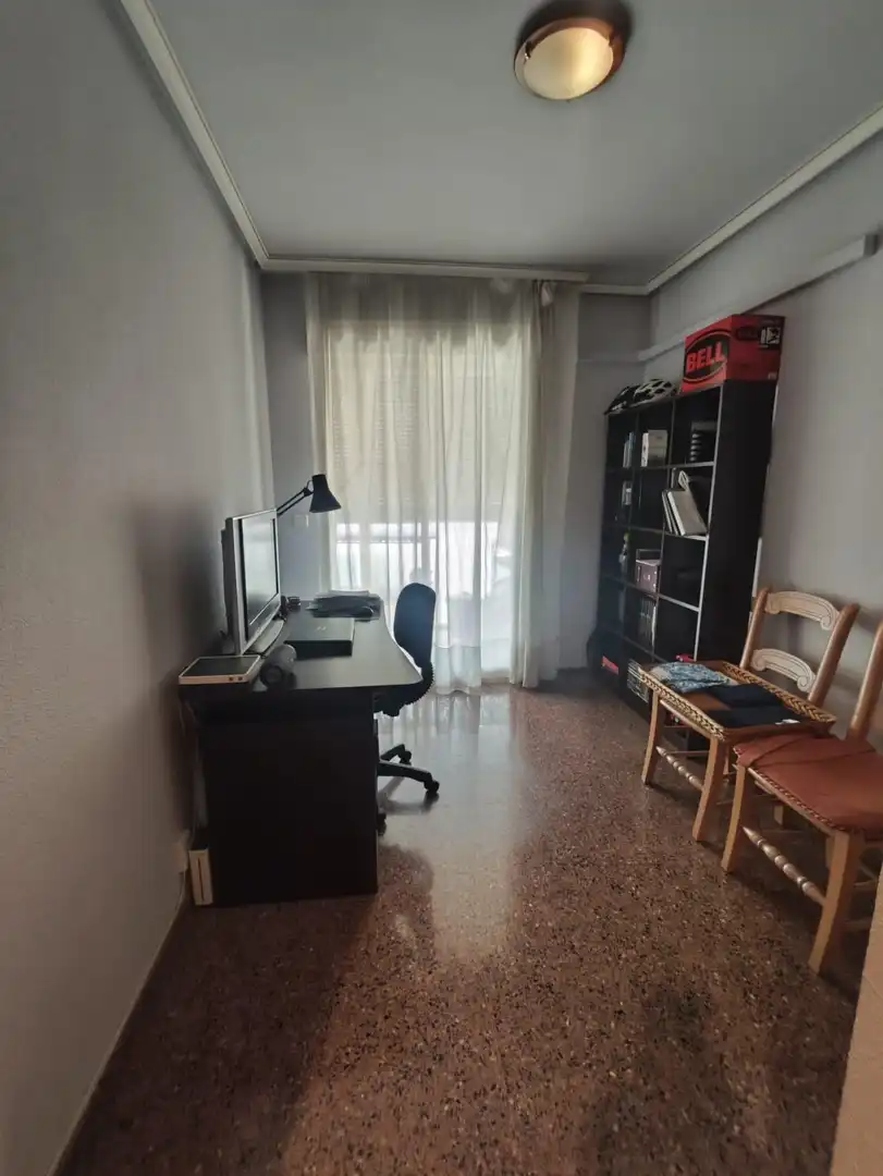 Habitación de Piso en venta en Petrer con Aire acondicionado, Balcón y Alarma