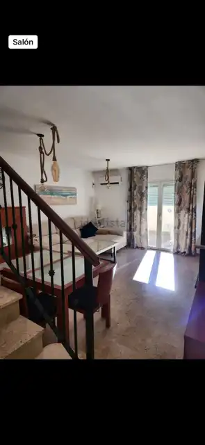 Sala de estar de Casa adosada de alquiler en Estepona con Aire acondicionado, Terraza y Horno