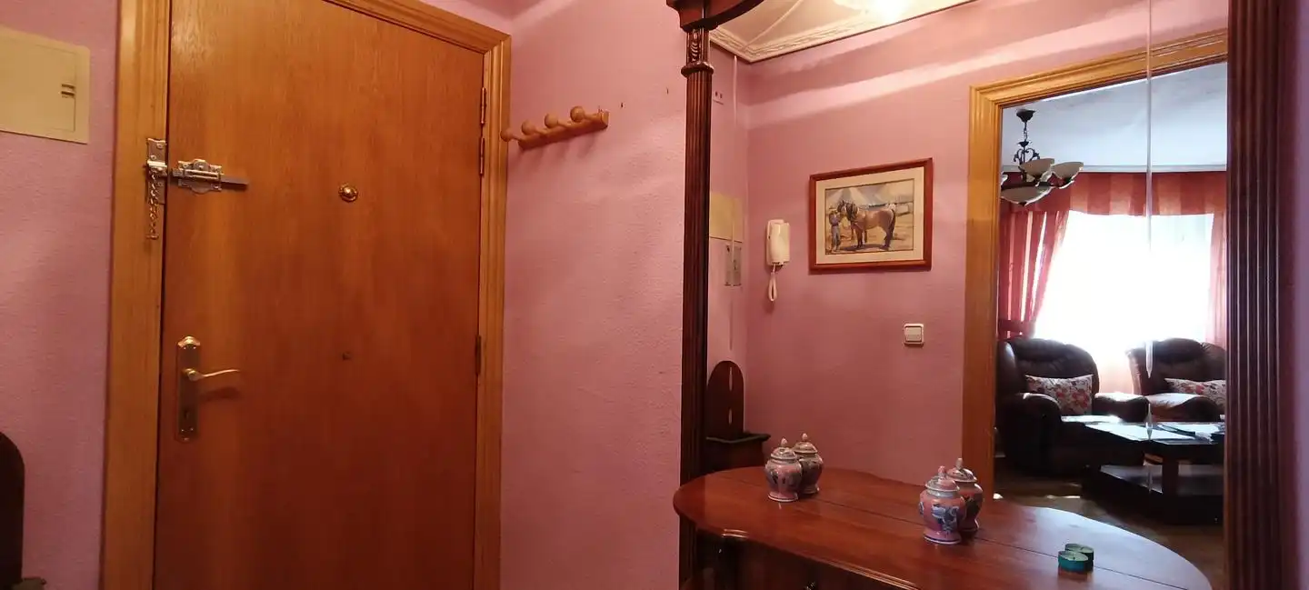 Piso en venta en Calle Miguel Hernández, Armunia