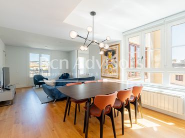 Piso con ascensor en venta en Carrer de Girona