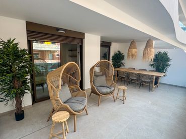 Apartamento con piscina en venta en Orihuela Costa