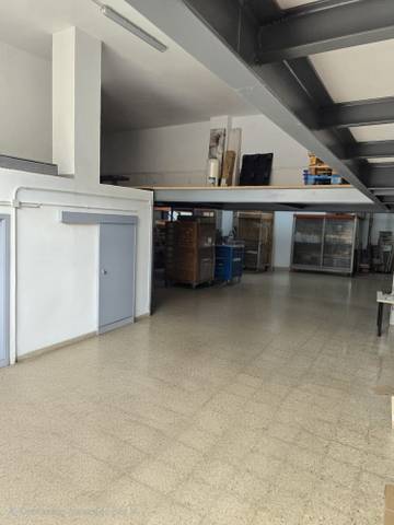 Nave industrial en Alquiler en Los Gladiolos