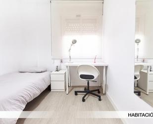Apartament per a compartir a Parque María Luisa -Giralda Sur