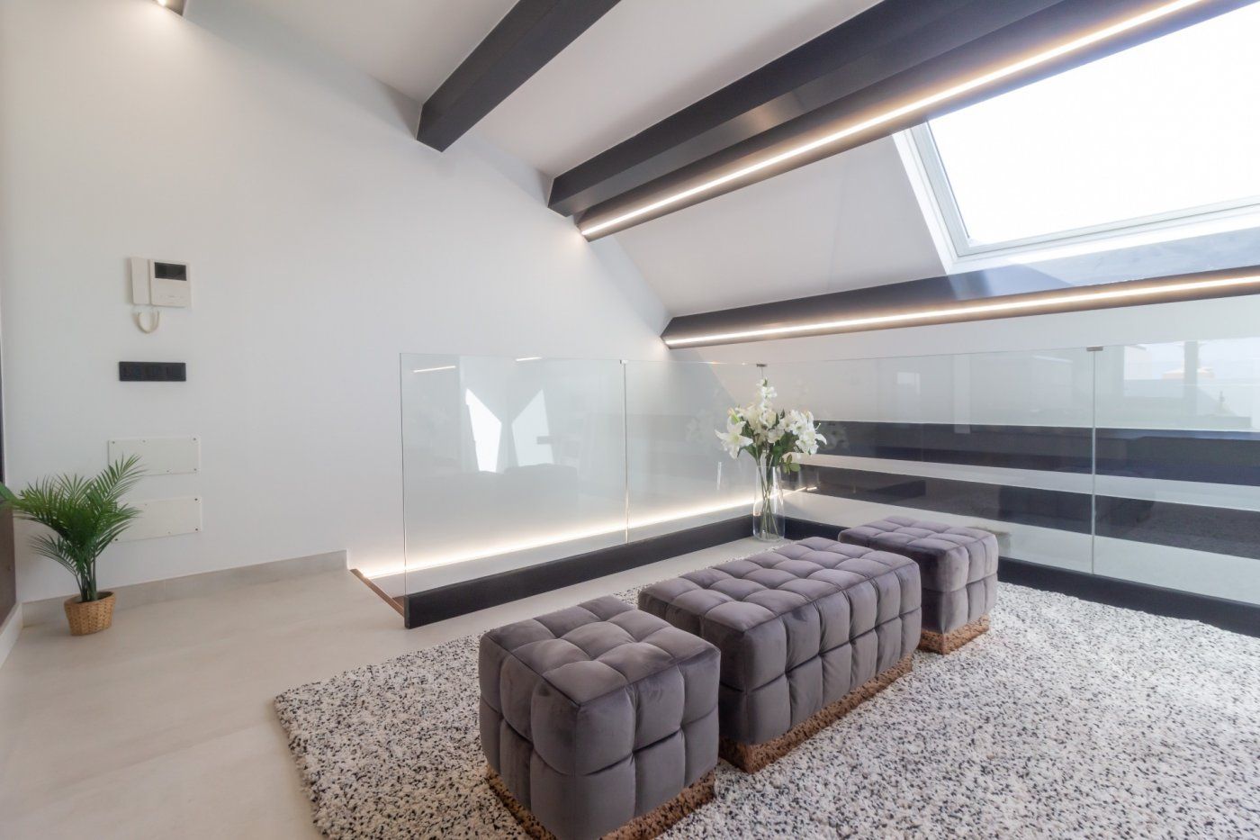 Living room of Attic for sale in Las Palmas de Gran Canaria  with Air Conditioner, Heating and Terrace
