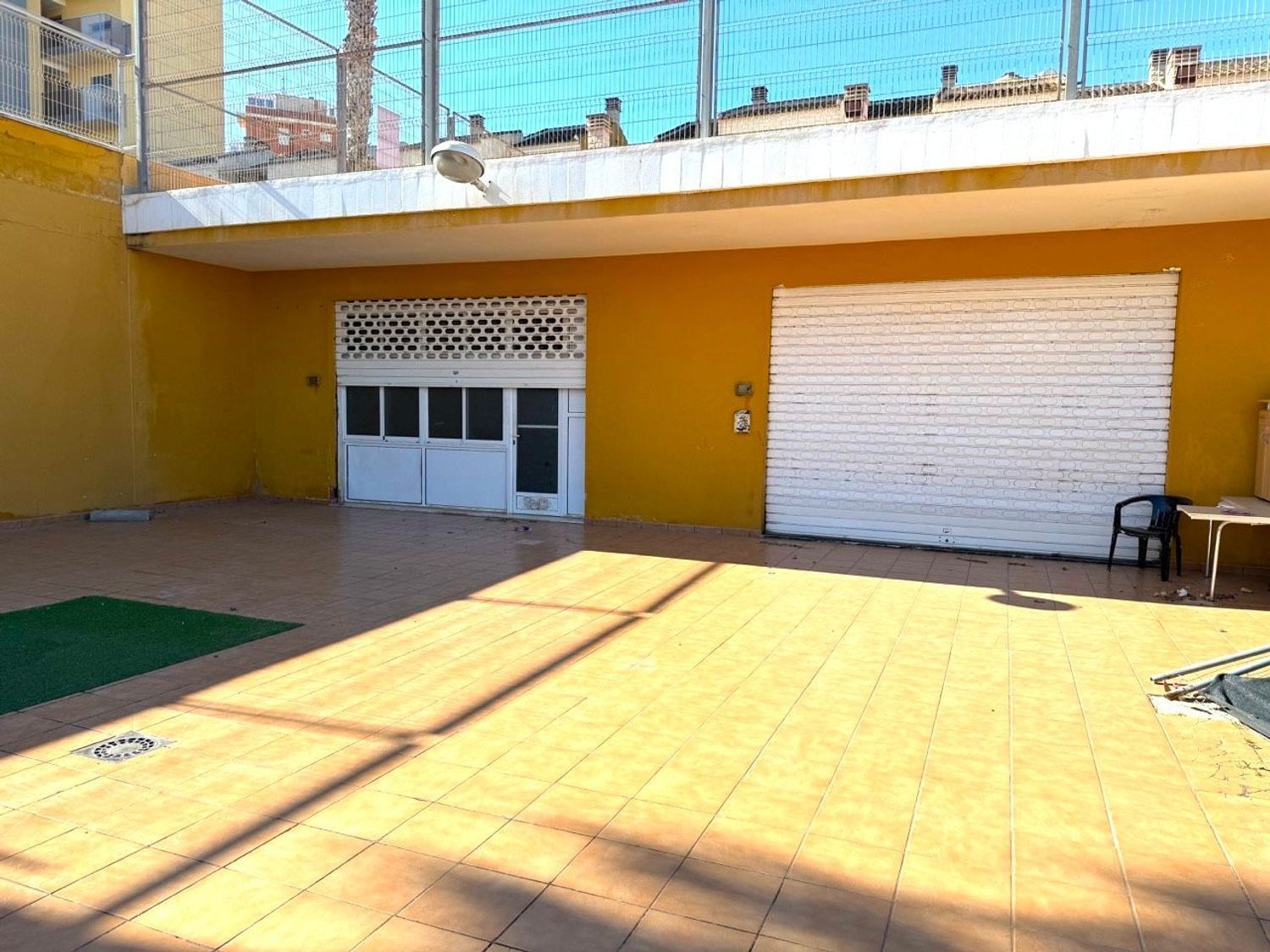 Local en venda en Guardamar del Segura