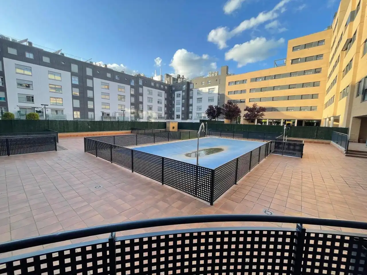 Vista exterior de Ático en venta en Madrid con Aire acondicionado, Calefacción y Terraza