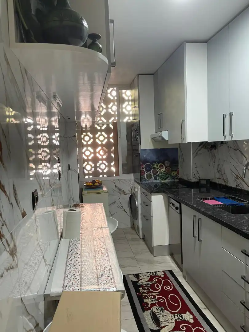 Cocina de Piso en venta en Granada con Aire acondicionado
